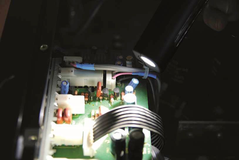 Achetez baladeuse d'atelier pour mécanique technologie LED COB à petit prix. iTurbo.fr Paiement 100% sécurisé. Fonction spot de la lampe baladeuse LED multifonction iturbo.fr